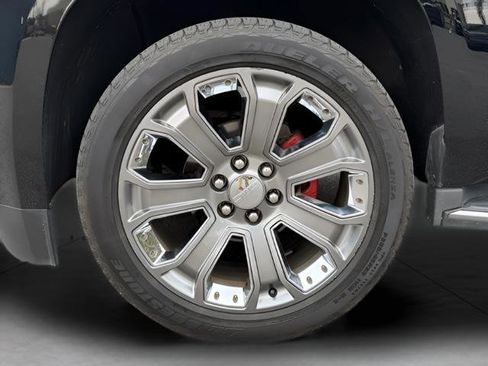 Used 2016 GMC Yukon Denali w/ Open Road Package image 9