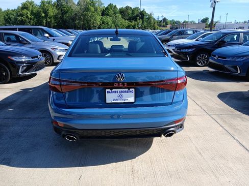 New 2026 Volkswagen Jetta GLI Autobahn FWD image 4