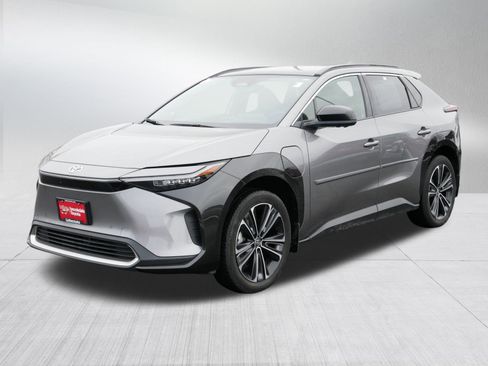 Certified 2023 Toyota bZ4X Limited image 3