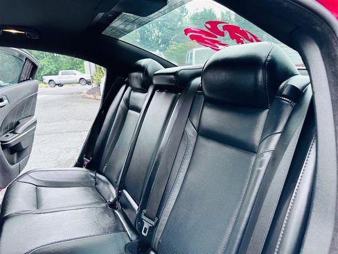 Used 2015 Dodge Charger SXT w/ AWD Plus Group image 26