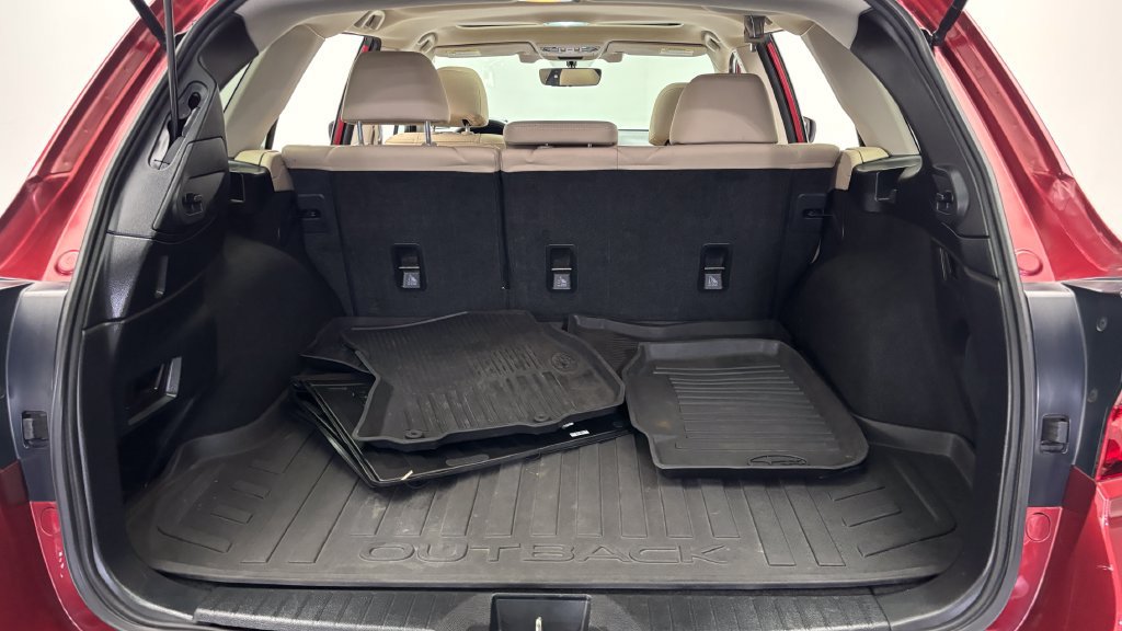 Used 2019 Subaru Outback 2.5i Limited AWD/4WD image 38
