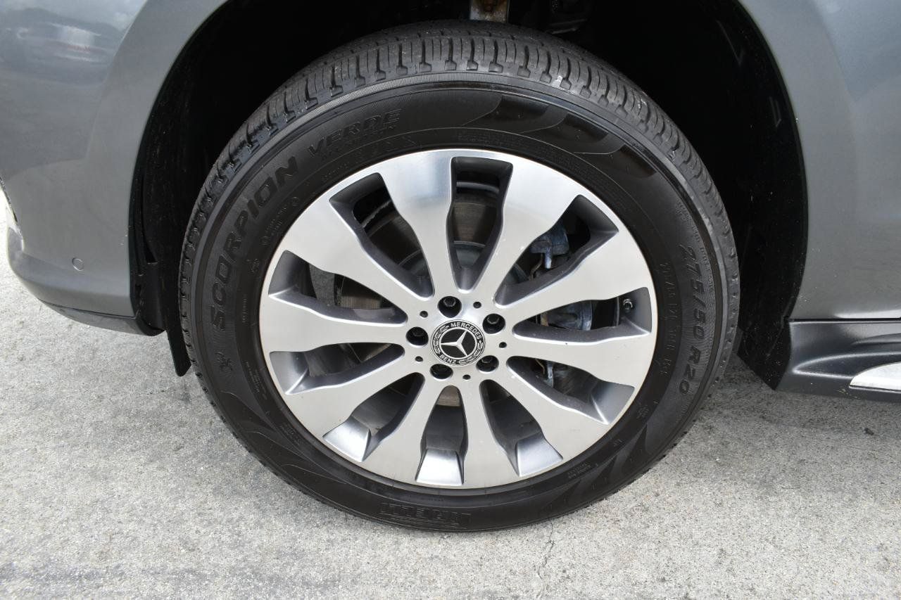 Used 2019 Mercedes-Benz GLS 450 4MATIC image 38