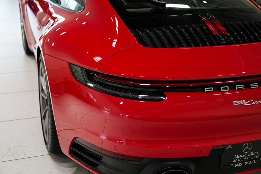 Used 2020 Porsche 911 Carrera S RWD image 11