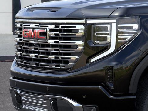 New 2026 GMC Sierra 1500 Denali w/ Denali Reserve Package image 14