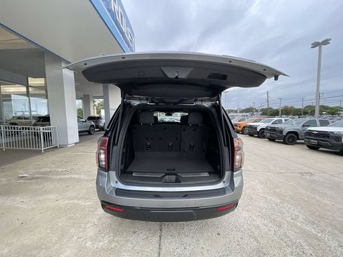 Used 2024 Chevrolet Tahoe RST w/ Luxury Package AWD/4WD image 27