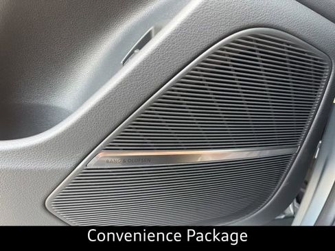 New 2025 Audi Q8 Premium Plus image 9