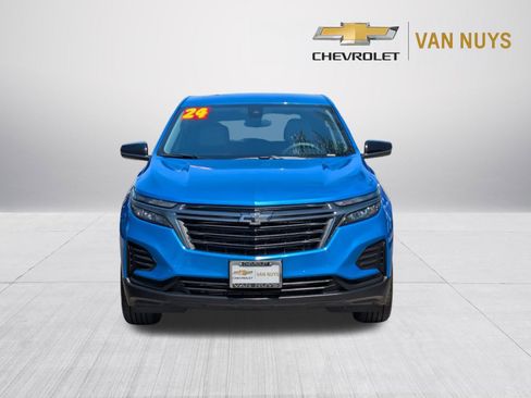 Used 2024 Chevrolet Equinox LS w/ Sport Edition FWD image 2