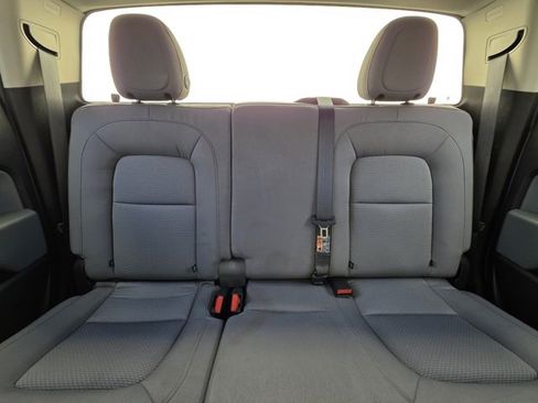 Used 2021 Chevrolet Colorado W/T image 15