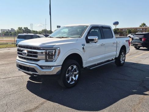 Used 2022 Ford F150 Lariat w/ Equipment Group 502A High AWD/4WD image 3