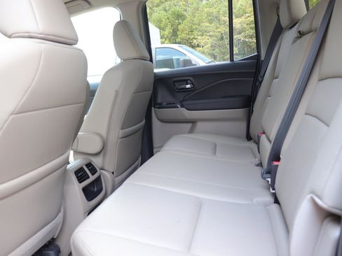 Used 2019 Honda Ridgeline RTL-E image 16