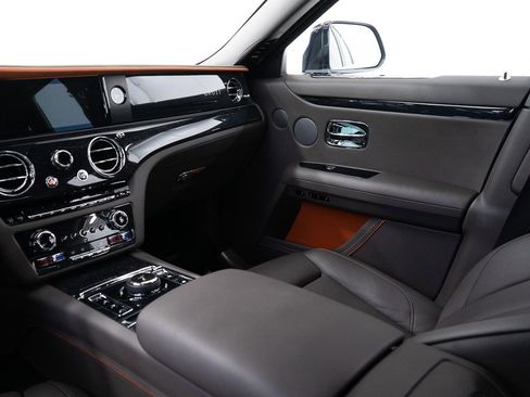 Certified 2024 Rolls-Royce Ghost image 34