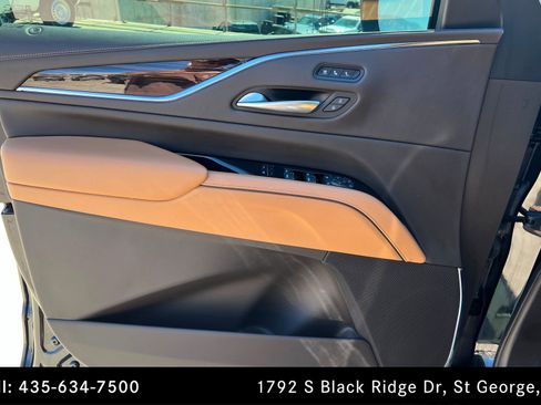 Used 2022 Cadillac Escalade Sport w/ Touring Package AWD/4WD image 14