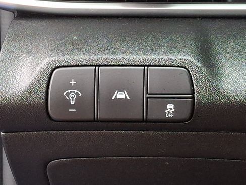 Used 2021 Hyundai Elantra SEL FWD image 26