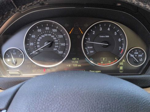 Used 2013 BMW 335i xDrive Sedan AWD/4WD image 35