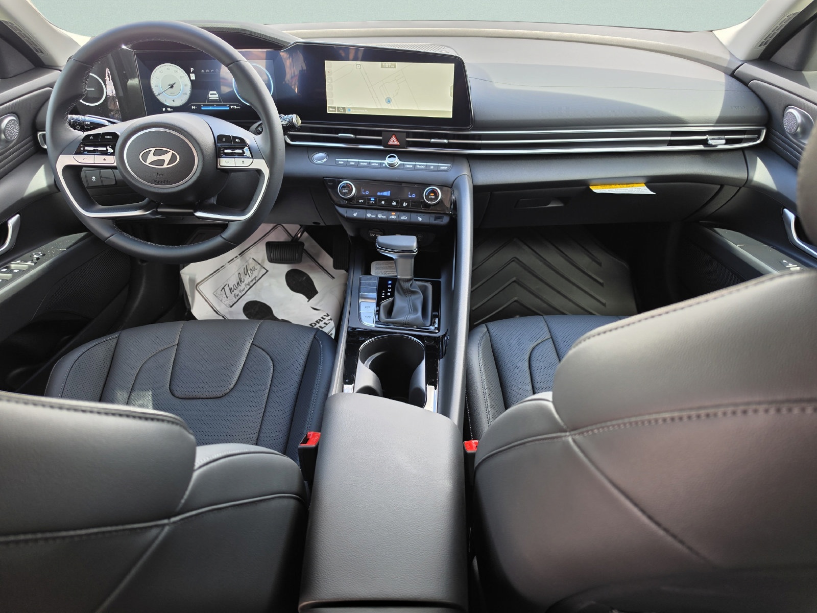 New 2026 Hyundai Elantra Limited FWD image 18