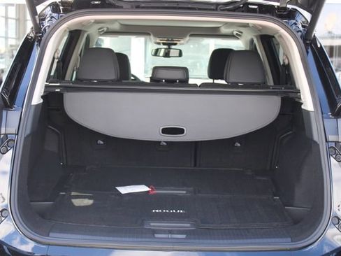 Used 2024 Nissan Rogue SL w/ SL Premium Package AWD/4WD image 27