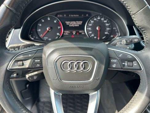Used 2018 Audi Q7 3.0T Premium AWD/4WD image 27