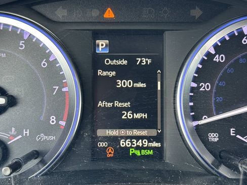 Used 2019 Toyota Highlander Limited Platinum AWD/4WD image 10