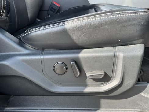 Used 2020 Ford F350 Lariat image 21