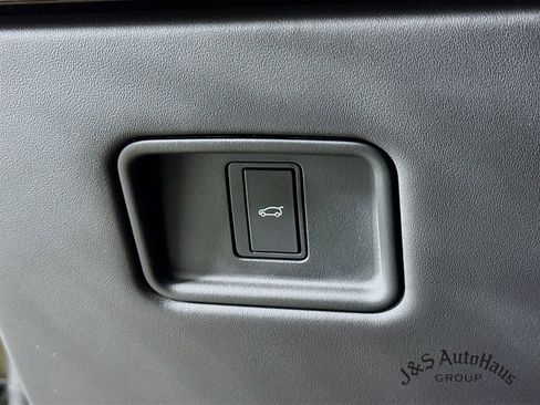 Used 2024 Land Rover Range Rover Sport SV Edition One Carbon Bronze AWD/4WD image 10