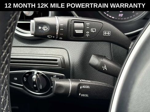 Used 2017 Mercedes-Benz GLC 300 4MATIC image 26