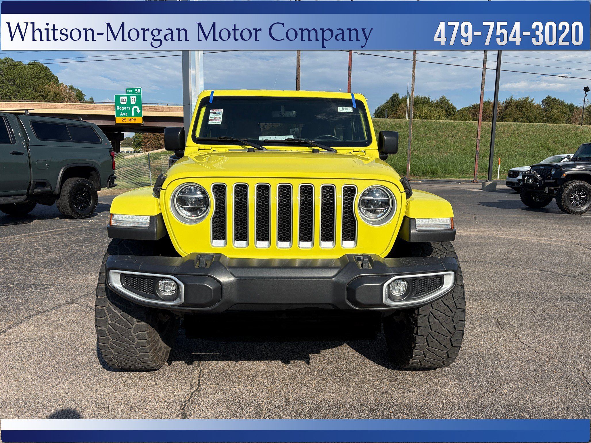 Used 2022 Jeep Wrangler Unlimited Sahara w/ LED Lighting Group AWD/4WD image 2