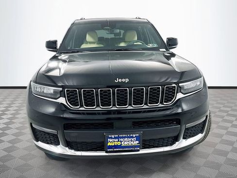 Used 2023 Jeep Grand Cherokee L Limited image 2