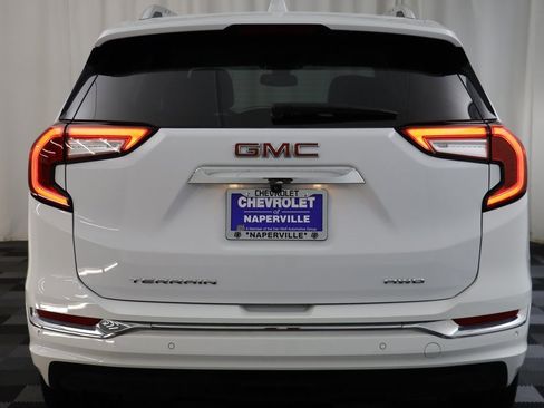 Certified 2022 GMC Terrain Denali w/ LPO, Floor Liner Package image 18