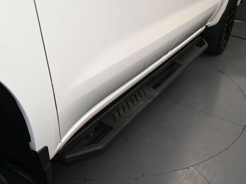 Used 2022 Chevrolet Silverado 1500 LT Trail Boss image 32