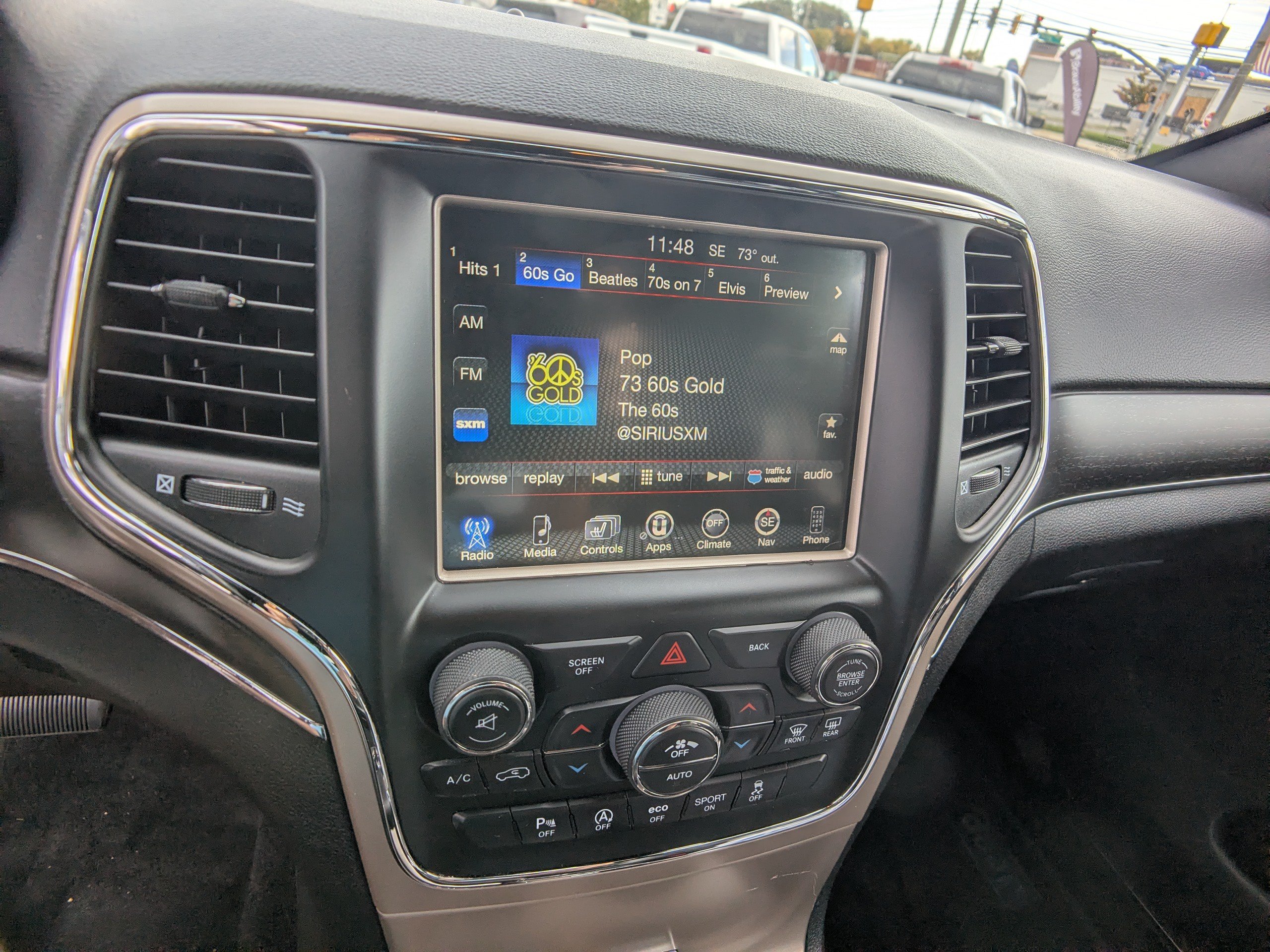 Used 2017 Jeep Grand Cherokee Limited AWD/4WD image 20