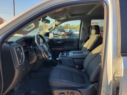 Used 2021 Chevrolet Silverado 1500 LT w/ Z71 Off-Road Package image 10