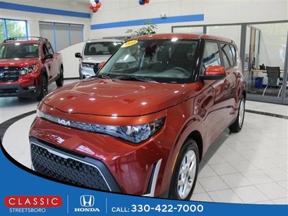 Used 2023 Kia Soul LX w/ LX Technology Package