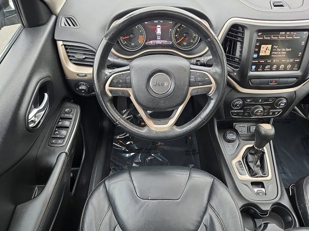 Used 2014 Jeep Cherokee Limited AWD/4WD image 12