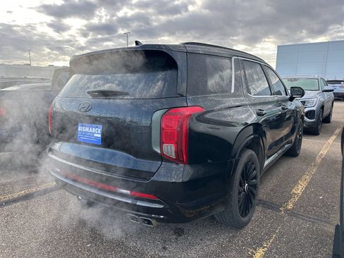 Used 2025 Hyundai Palisade Calligraphy AWD/4WD image 3