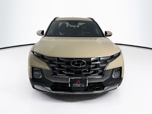 Used 2024 Hyundai Santa Cruz Limited AWD/4WD image 2