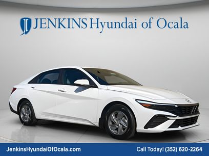 New 2026 Hyundai Elantra SE