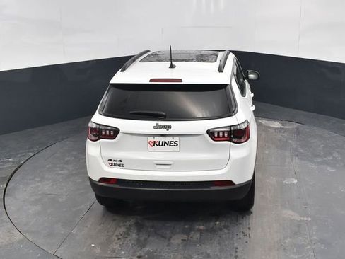 New 2026 Jeep Compass Latitude w/ Sun and Sound Group image 39