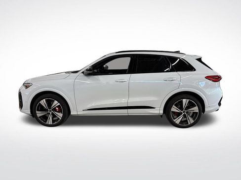 New 2026 Audi SQ5 Premium Plus AWD/4WD image 2