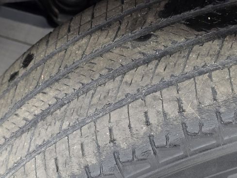 Certified 2020 Toyota RAV4 XLE w/ Convenience Package image 9