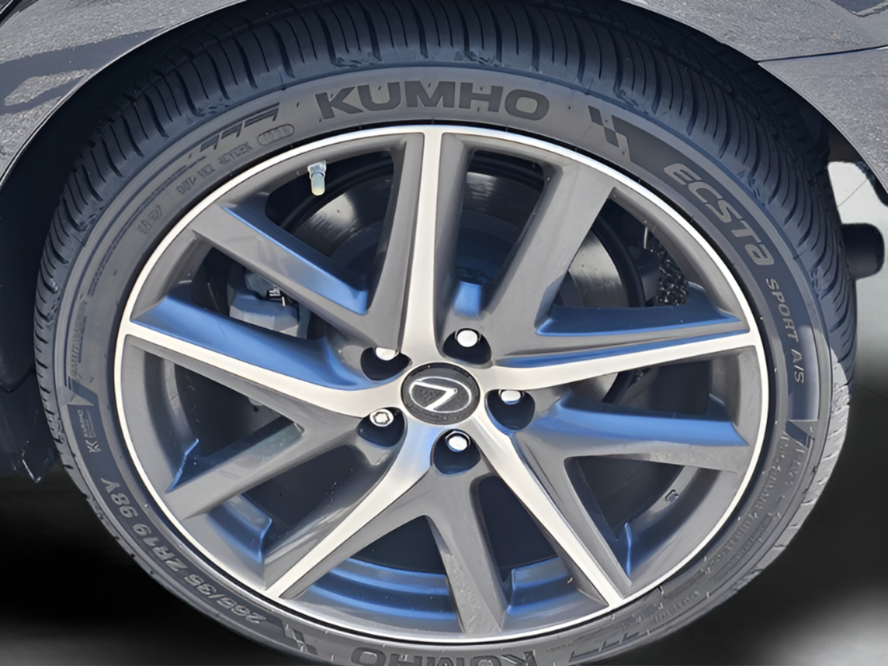 Used 2018 Lexus GS 350 F Sport RWD image 29