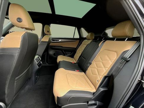 New 2026 Volkswagen Atlas Cross Sport SE image 22