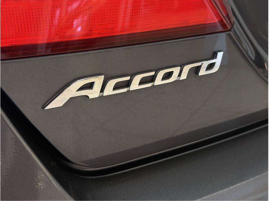 Used 2015 Honda Accord LX image 31