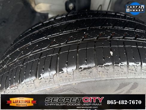 Used 2025 Honda Pilot Black Edition image 9