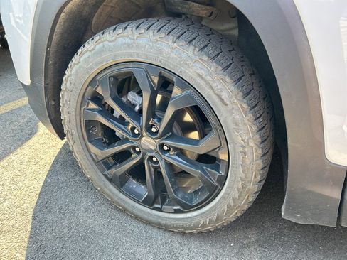 Used 2020 GMC Terrain SLE w/ Driver Convenience Package AWD/4WD image 7