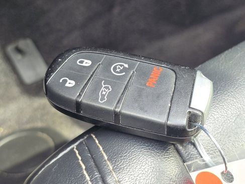 Used 2015 Jeep Grand Cherokee Limited image 34