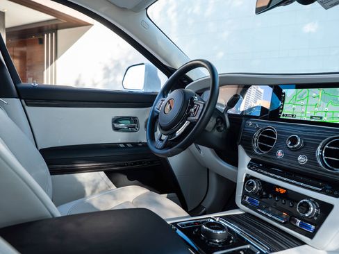 Used 2021 Rolls-Royce Ghost AWD/4WD image 48