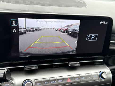 Certified 2025 Hyundai Kona SEL image 19