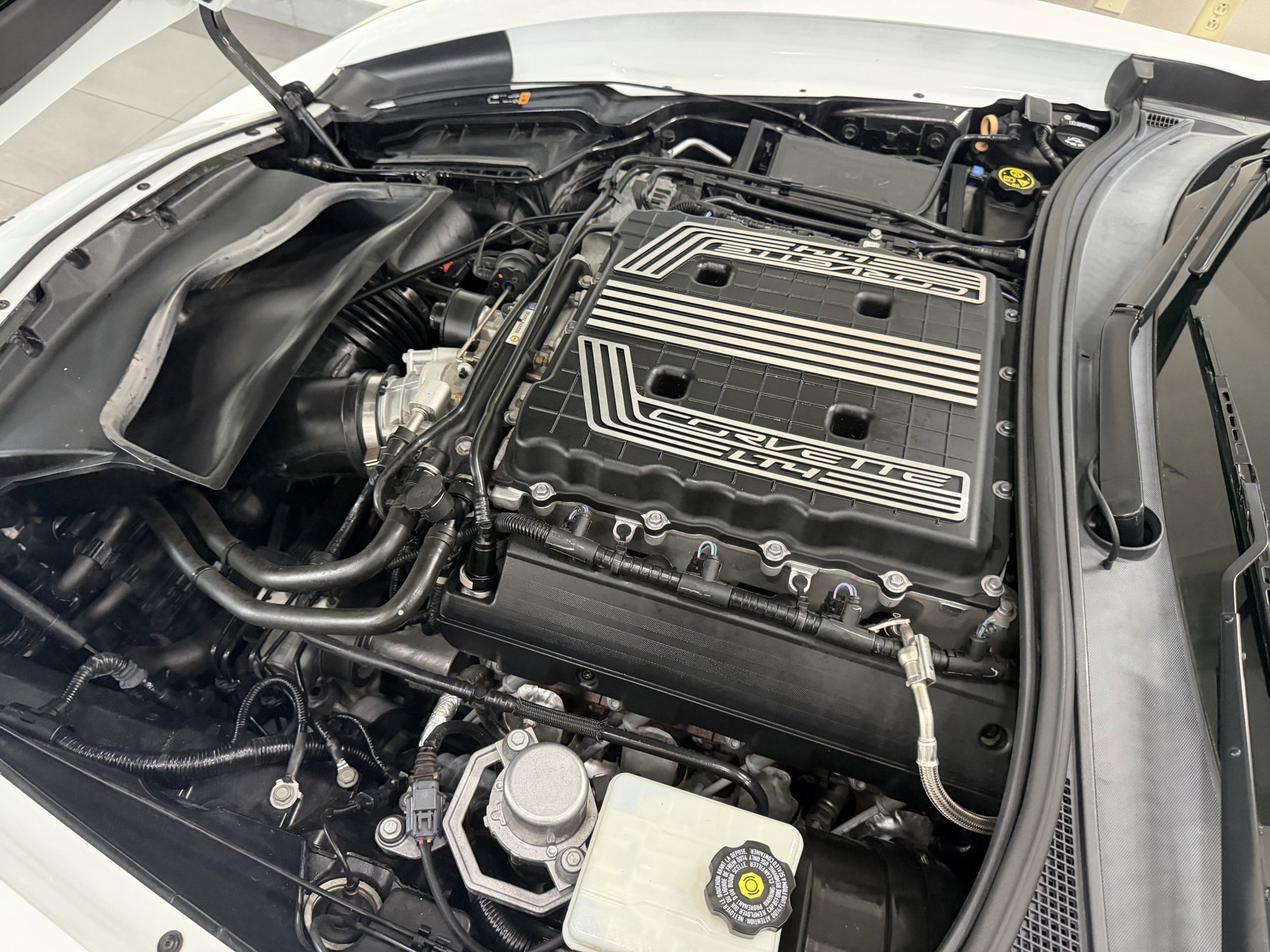 Used 2019 Chevrolet Corvette Z06 RWD image 25