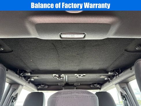 Used 2022 Ford Bronco 4-Door AWD/4WD image 16