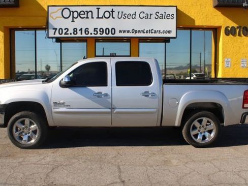 Used 2013 GMC Sierra 1500 SLE image 2